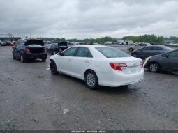 
										2012 Toyota Camry full									