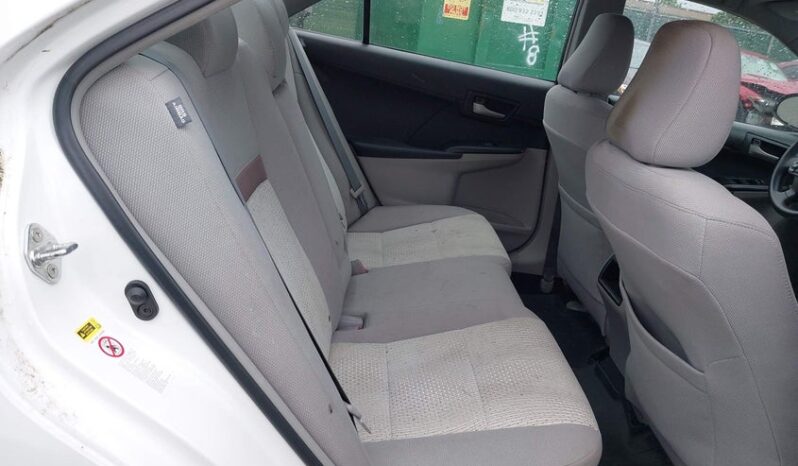 
								2012 Toyota Camry full									
