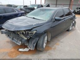 
										2017 Toyota Camry full									