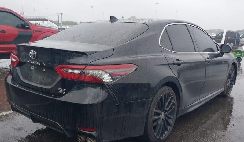 
								2022 Toyota Camry full									