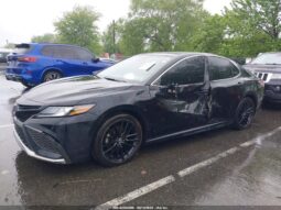 
										2022 Toyota Camry full									