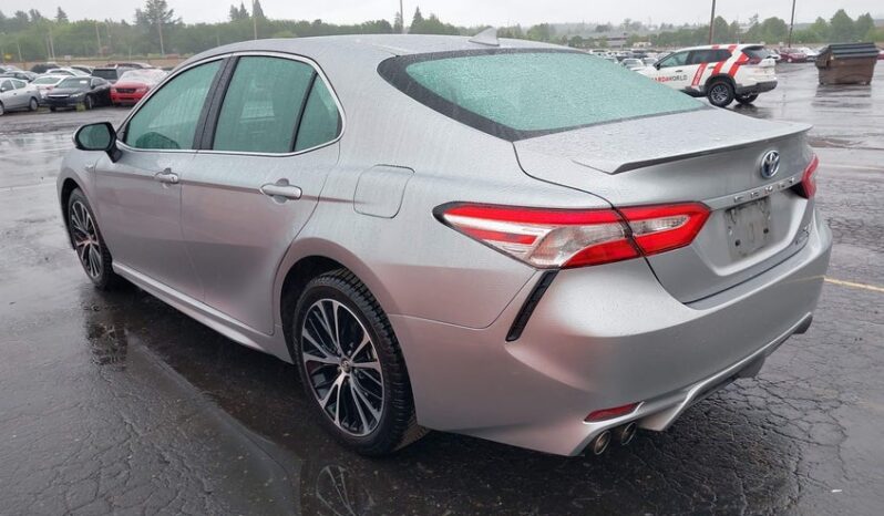 
								2020 Toyota Camry full									