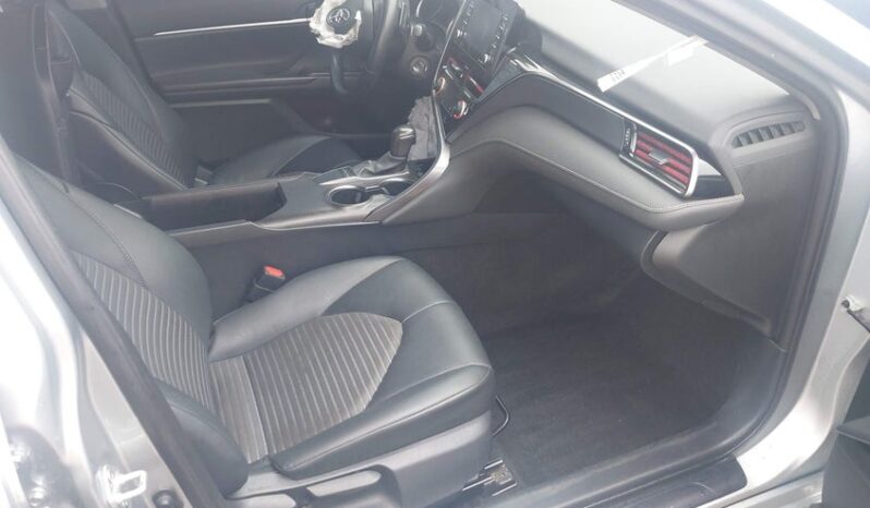 
								2023 Toyota Camry full									