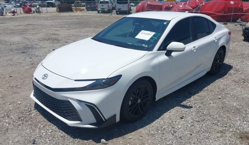 
								2025 Toyota Camry full									
