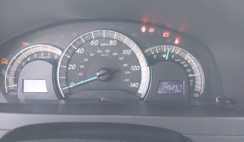 
								2013 Toyota Camry full									