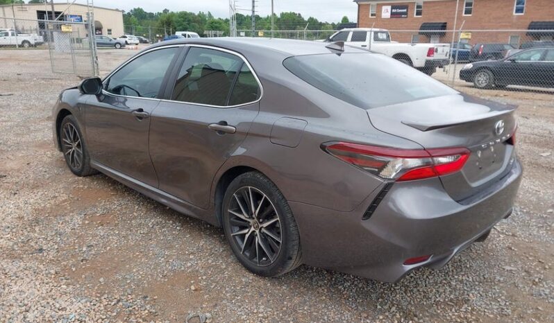 
								2021 Toyota Camry full									