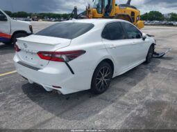 
										2023 Toyota Camry full									