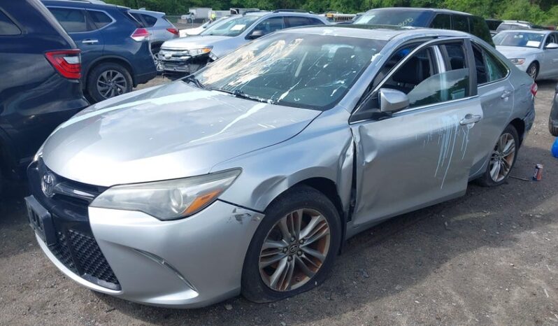 
								2015 Toyota Camry full									