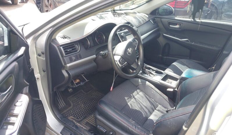 
								2015 Toyota Camry full									