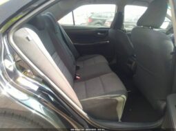 
										2017 Toyota Camry full									