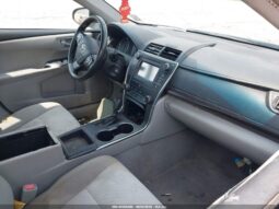 
										2017 Toyota Camry full									