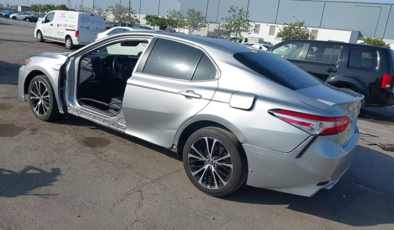 
								2020 Toyota Camry full									