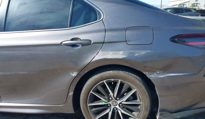 
								2024 Toyota Camry full									