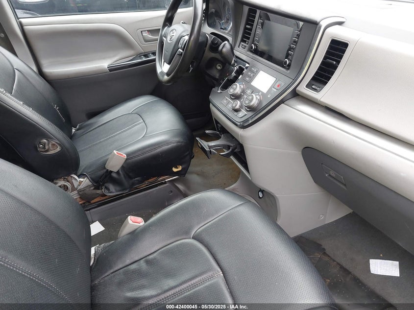 2019 Toyota Sienna