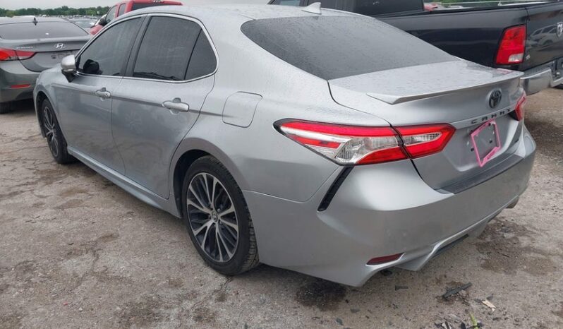 
								2020 Toyota Camry full									