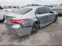 
										2020 Toyota Camry full									