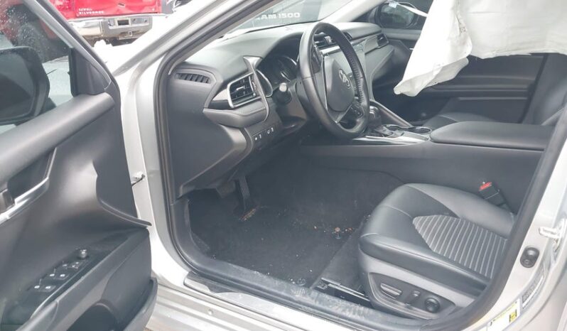 
								2020 Toyota Camry full									