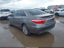 
										2017 Toyota Camry full									