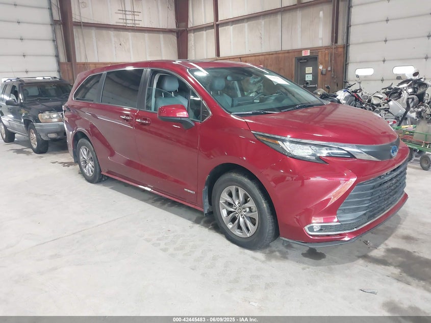 2021 Toyota Sienna