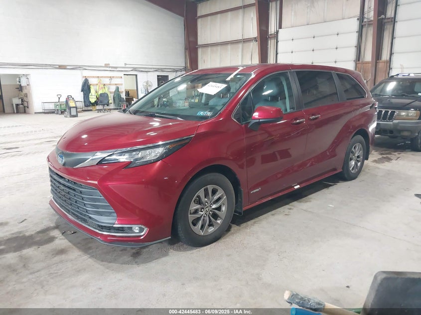 2021 Toyota Sienna