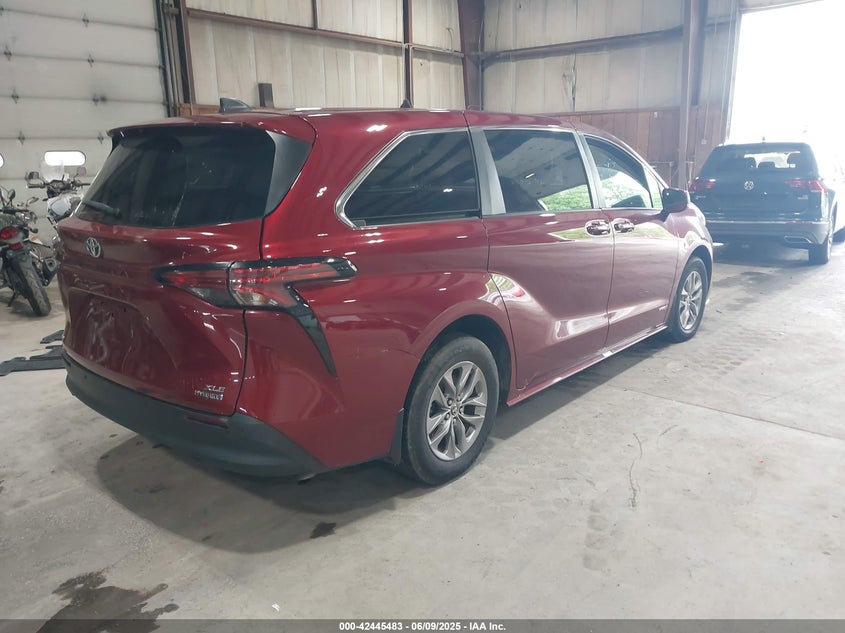 2021 Toyota Sienna