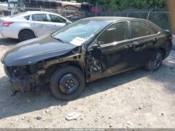 
										2017 Toyota Camry full									