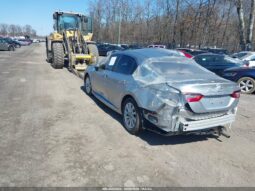 
										2022 Toyota Camry full									