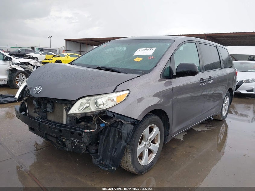 2015 Toyota Sienna