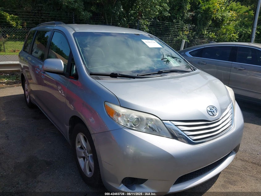 2016 Toyota Sienna
