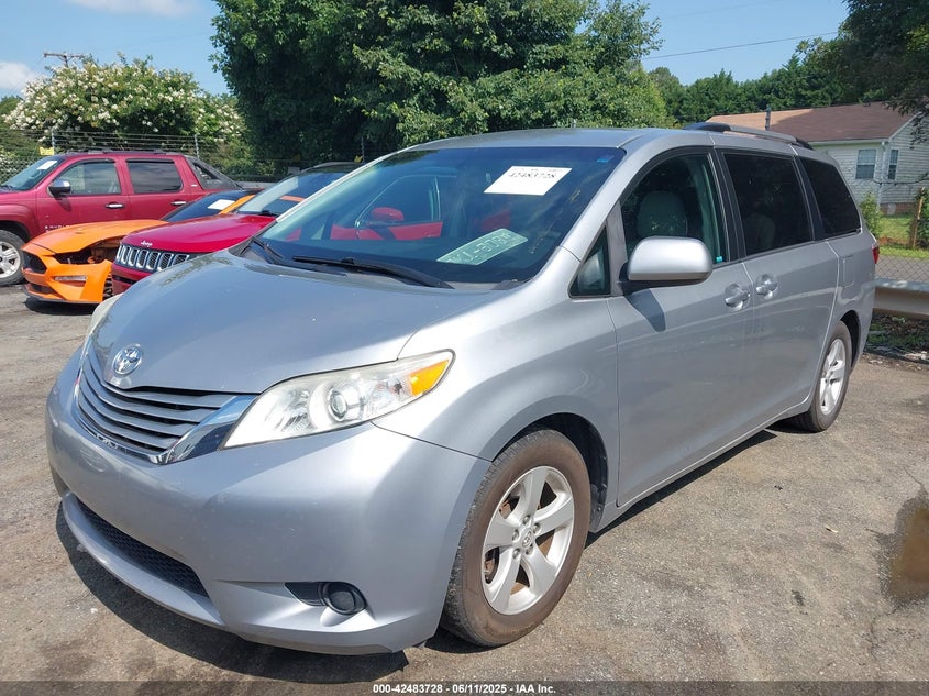 2016 Toyota Sienna