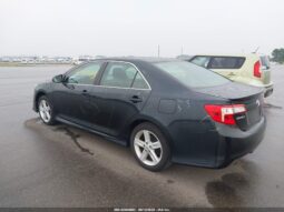 
										2012 Toyota Camry full									