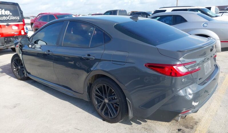
								2025 Toyota Camry full									