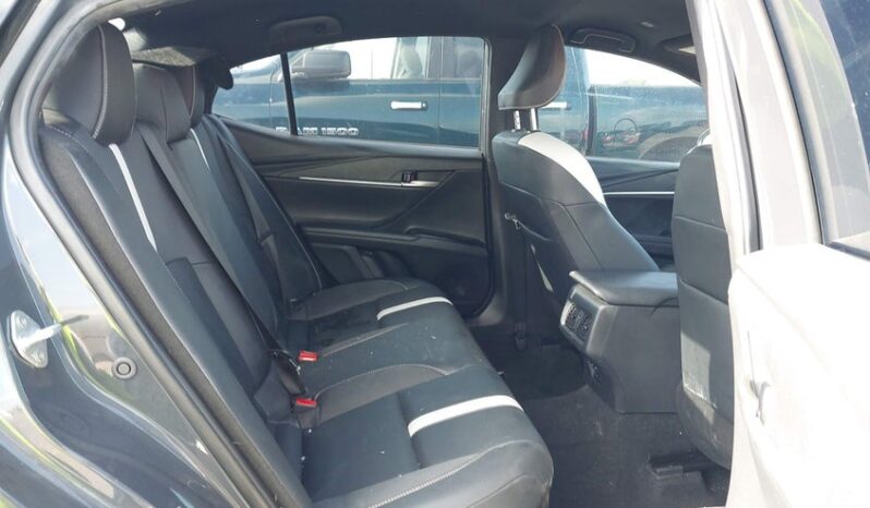 
								2025 Toyota Camry full									
