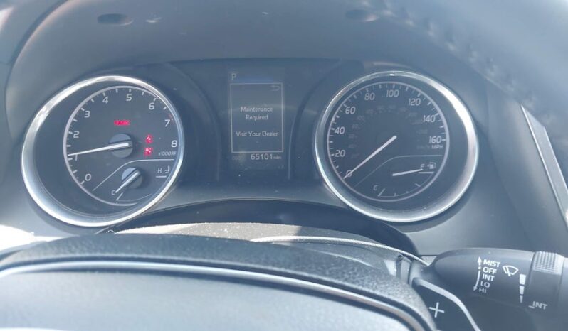 
								2019 Toyota Camry full									
