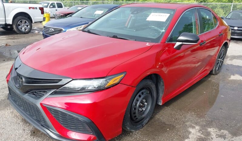 
								2022 Toyota Camry full									