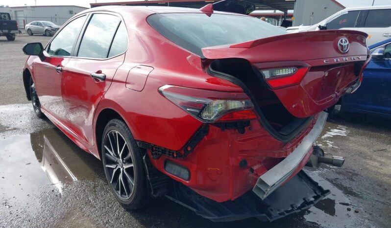 
								2022 Toyota Camry full									