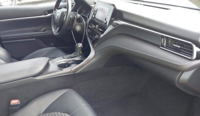 
								2022 Toyota Camry full									