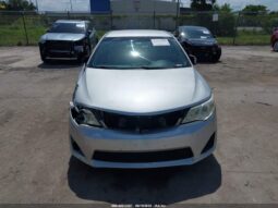 
										2012 Toyota Camry full									