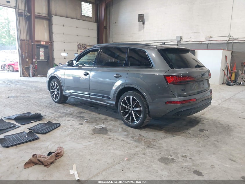 2022 Audi Q7