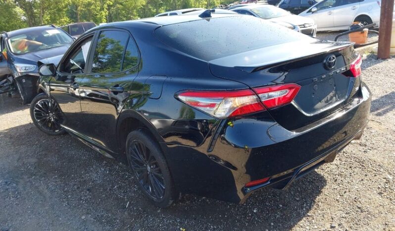 
								2019 Toyota Camry full									