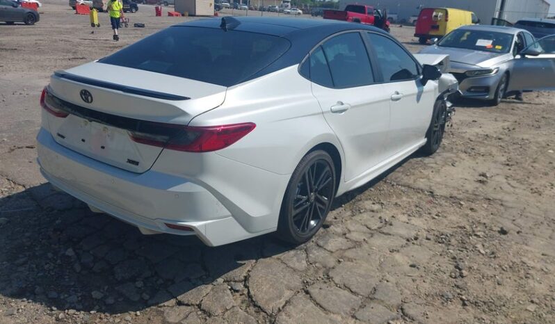 
								2025 Toyota Camry full									