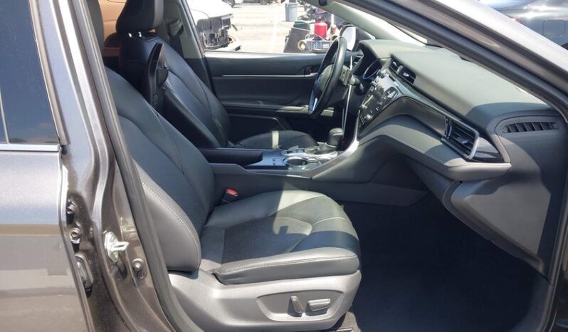 
								2020 Toyota Camry full									