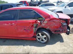
										2014 Toyota Camry full									