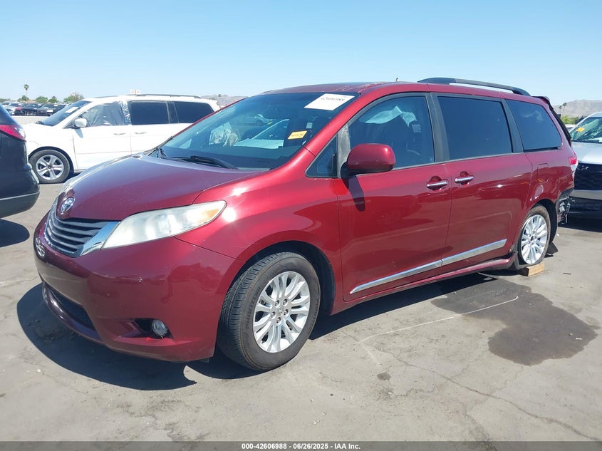 2014 Toyota Sienna