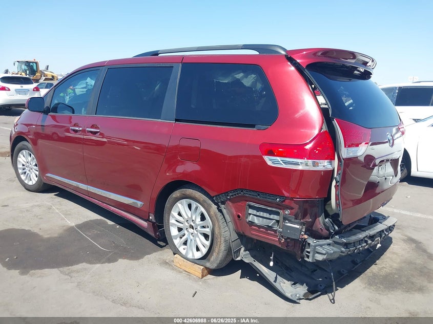 2014 Toyota Sienna