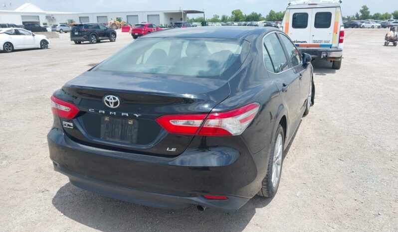 
								2018 Toyota Camry full									