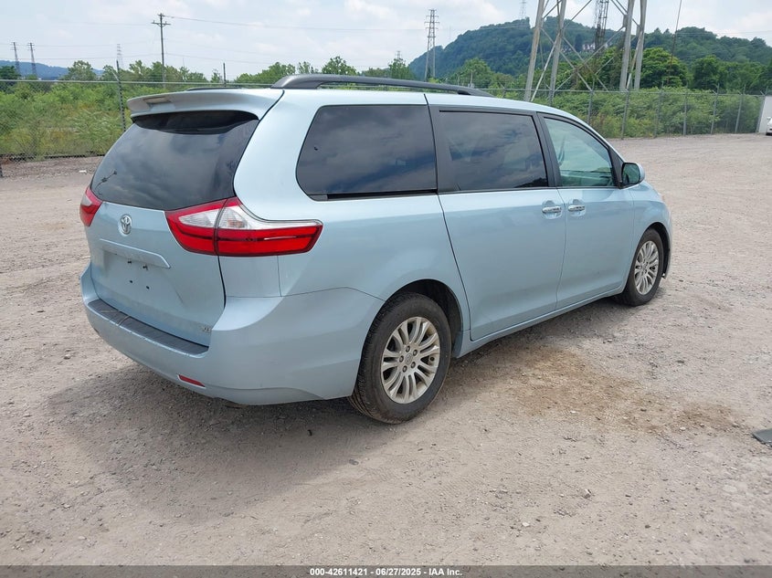2016 Toyota Sienna
