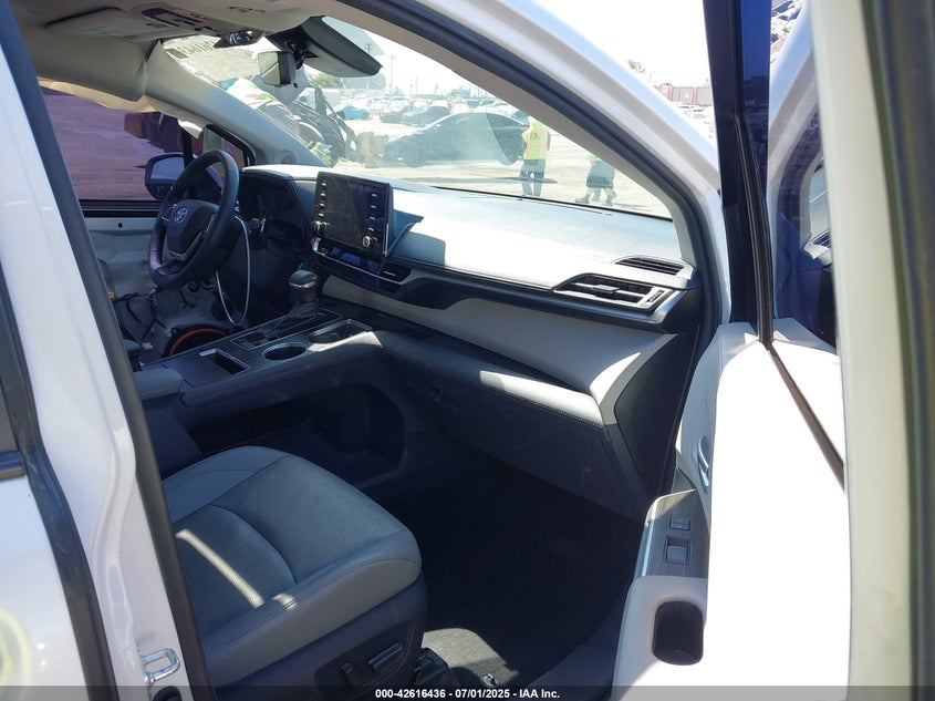 2024 Toyota Sienna