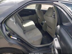 
										2013 Toyota Camry full									