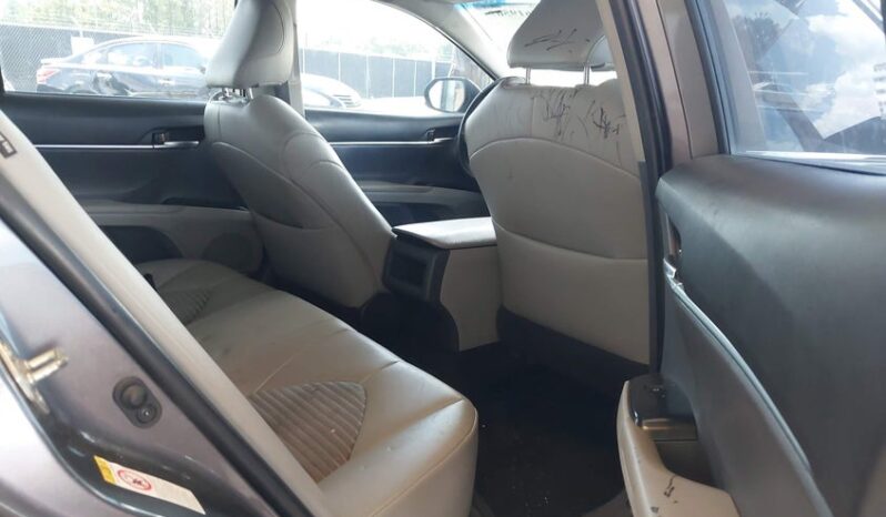 
								2018 Toyota Camry full									